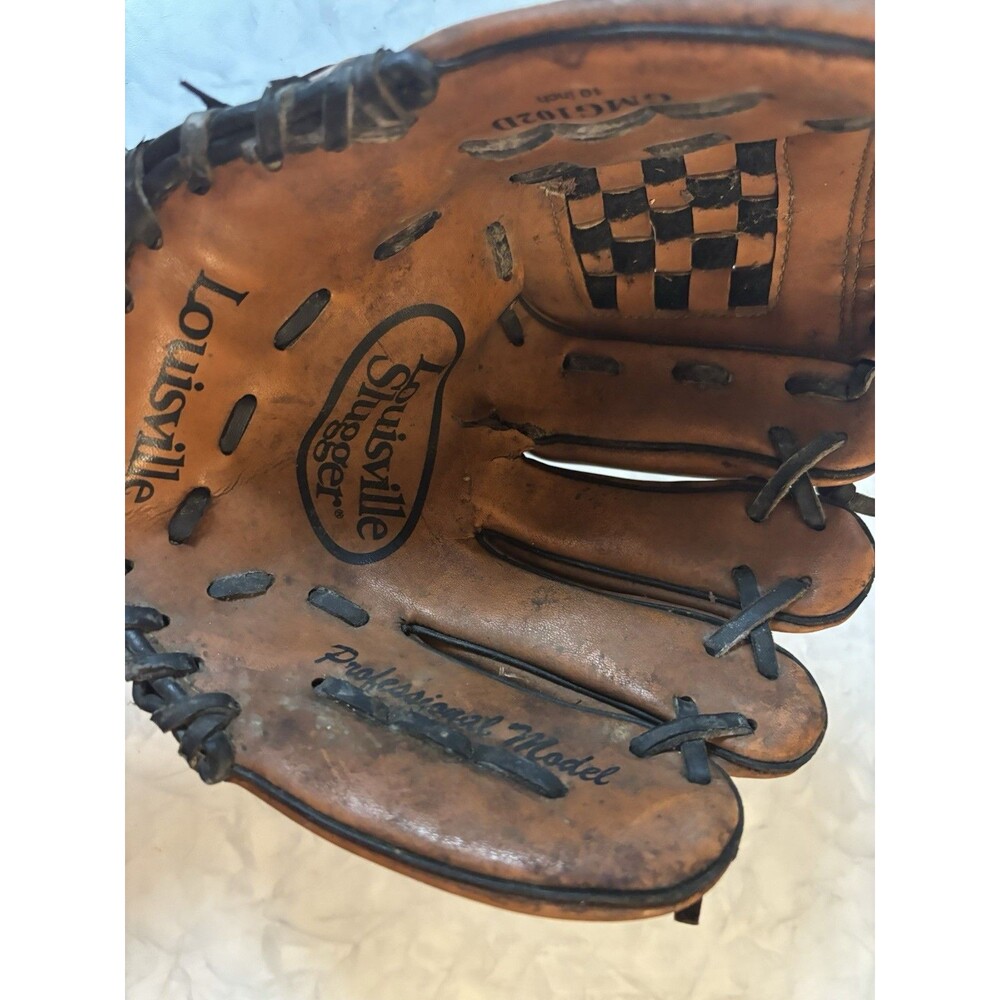Louisville Slugger GMG102D 10" Youth Baseball Glove Mitt Basket Web Leather RHT